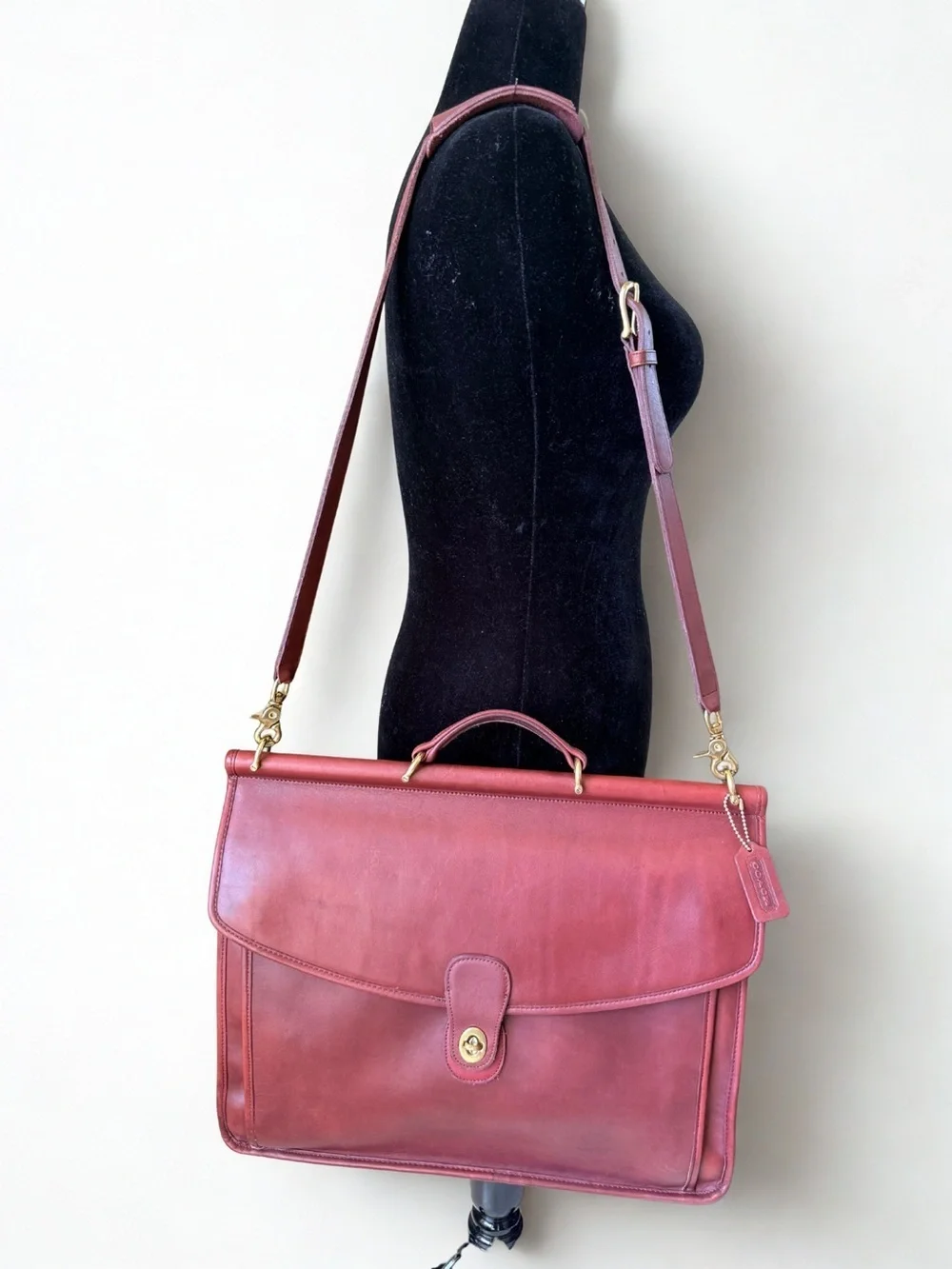 Vintage Coach Beekman Briefcase 5266 Rare Burgundy Leather Messenger Bag USA